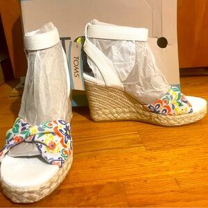 Tom’s Marisela wedge/sandal